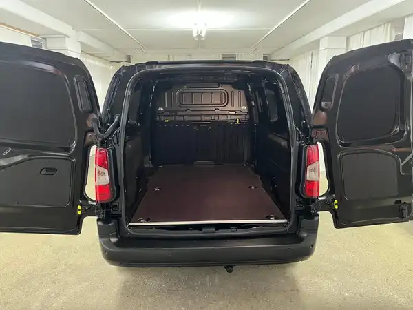 FIAT DOBLO (19/25)