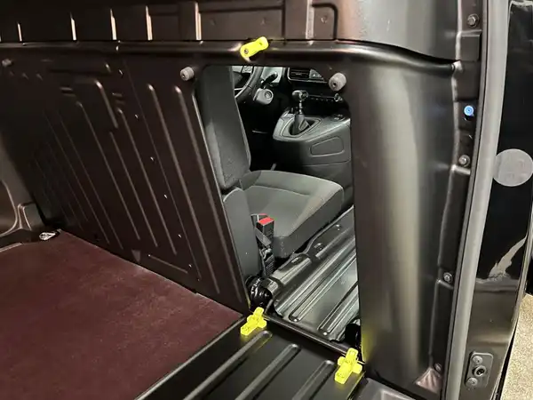 FIAT DOBLO (22/25)
