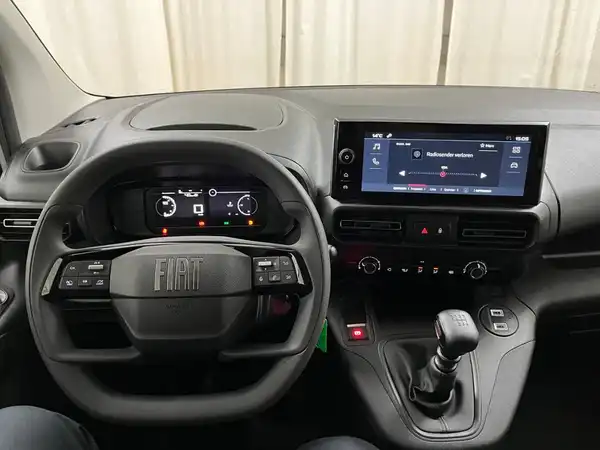 FIAT DOBLO (8/17)