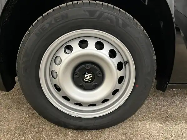 FIAT DOBLO (18/18)
