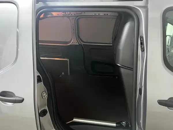 FIAT DOBLO (15/17)