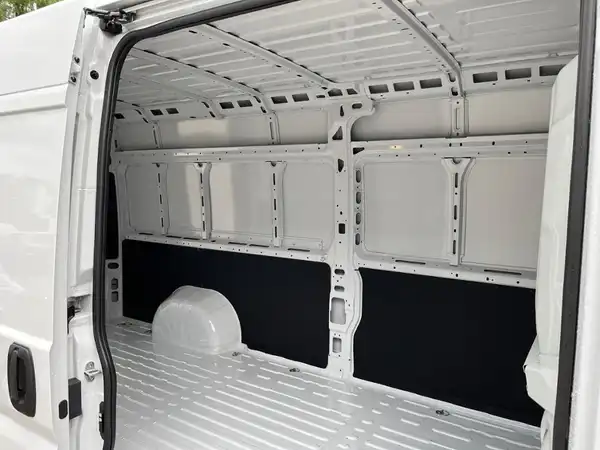 FIAT DUCATO (15/17)