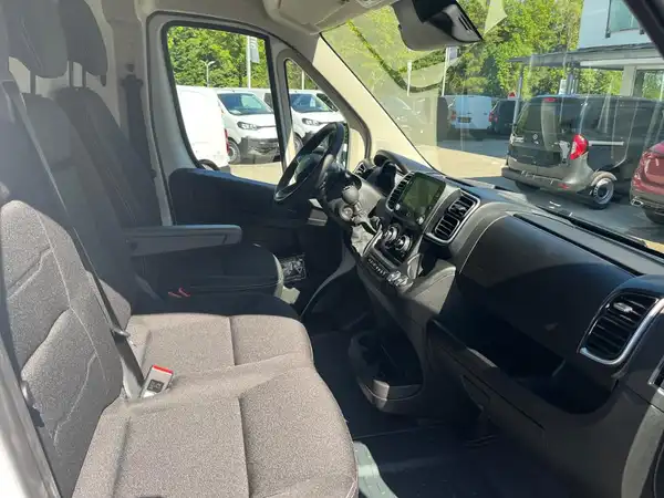 FIAT DUCATO (15/21)