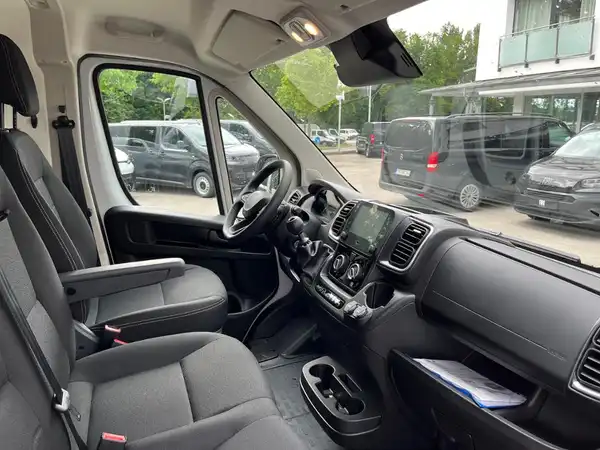 FIAT DUCATO (15/21)