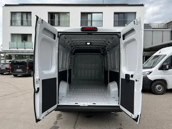 FIAT DUCATO (16/21)