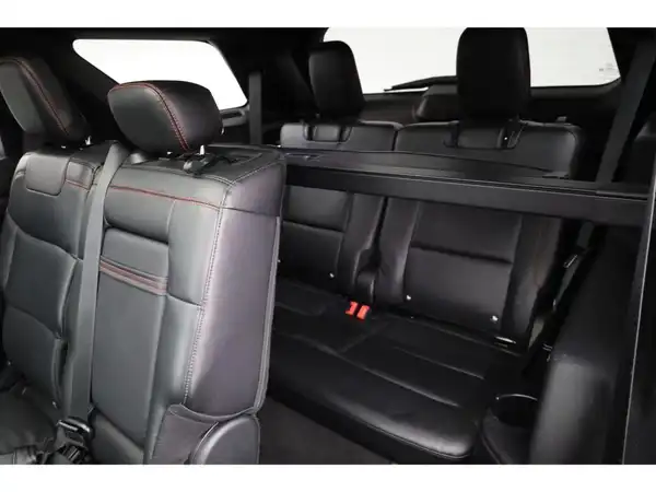 FORD EXPLORER (23/25)