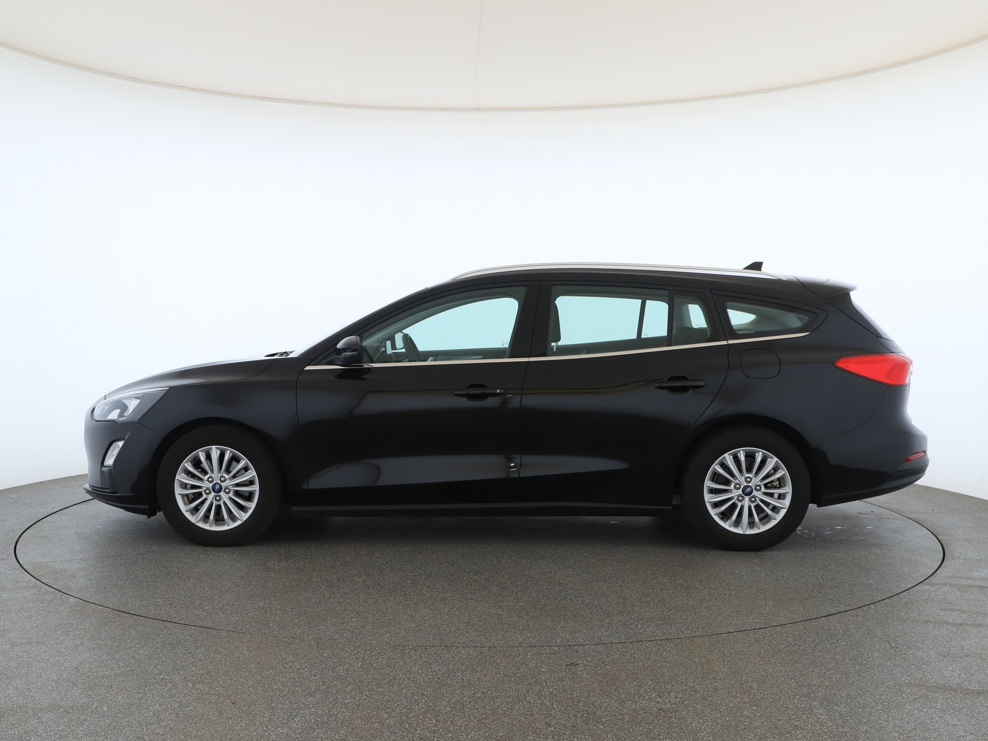 FORD FOCUS (23/30)
