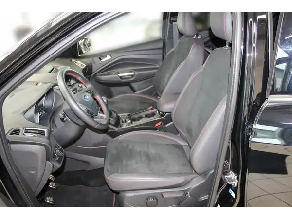 FORD KUGA (13/17)