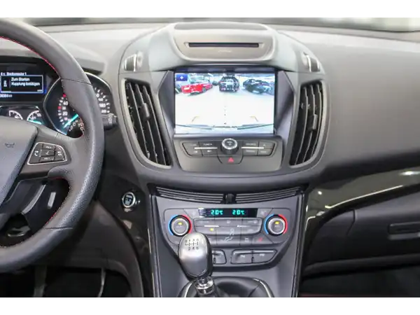 FORD KUGA (9/17)
