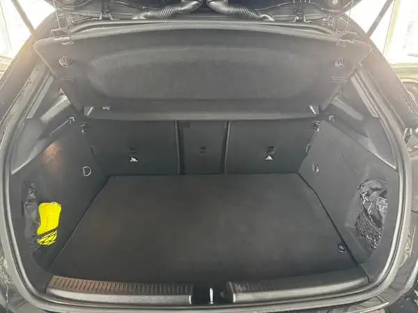 MERCEDES-BENZ AMG A 35 (11/18)