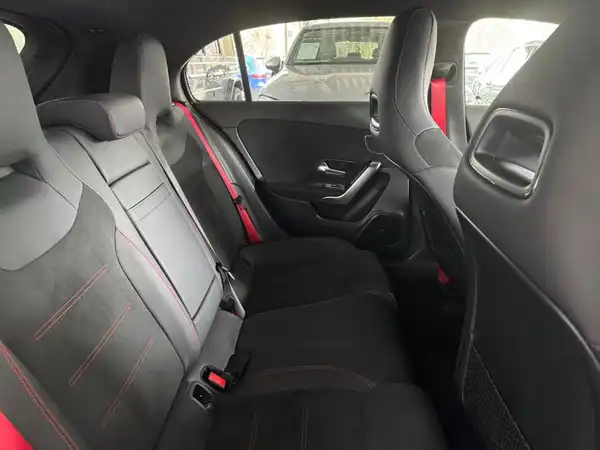 MERCEDES-BENZ AMG A 35 (12/18)