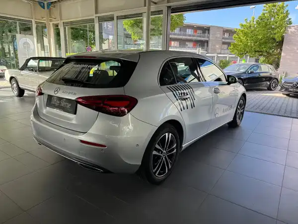 MERCEDES-BENZ A 180 (5/18)