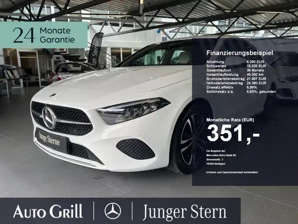 MERCEDES-BENZ A 180 (1/25)