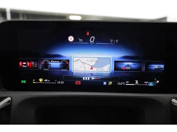 MERCEDES-BENZ A 200 d (16/24)