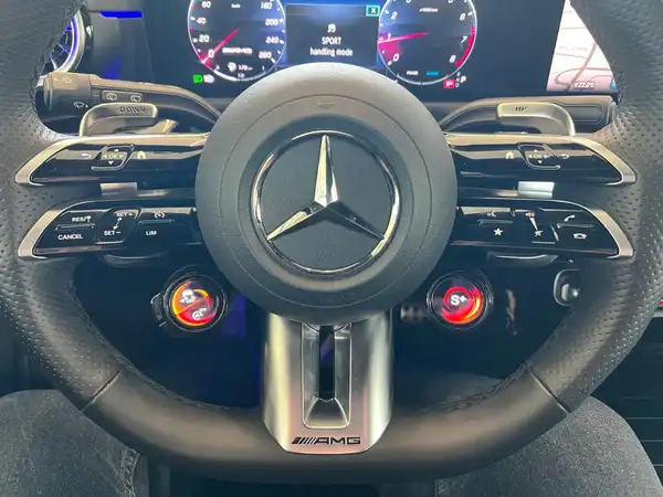 MERCEDES-BENZ A-KLASSE (18/31)