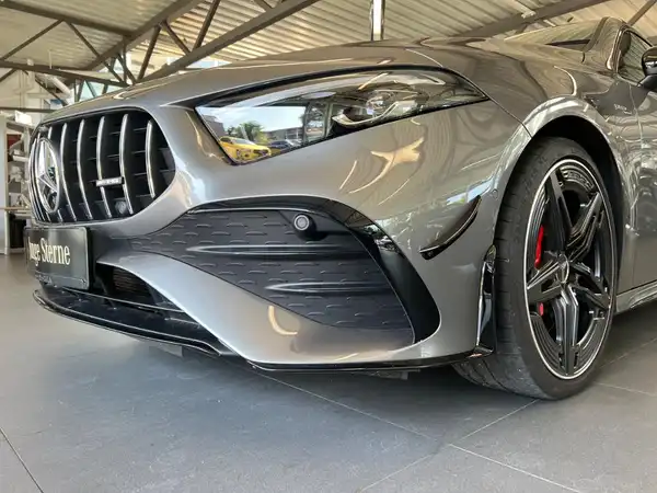 MERCEDES-BENZ A-KLASSE (29/31)