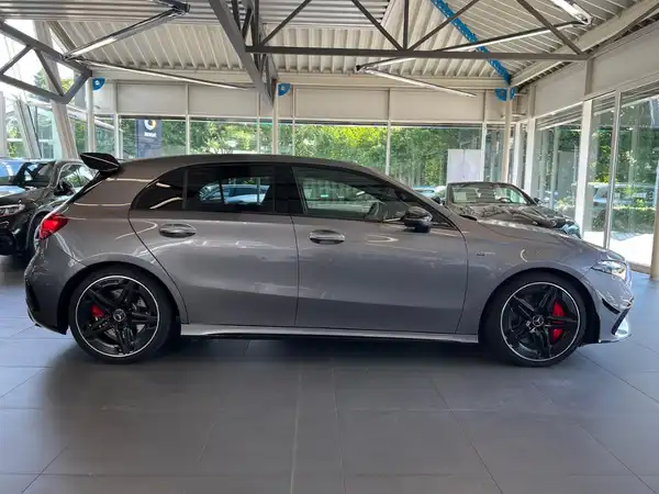 MERCEDES-BENZ A-KLASSE (5/31)