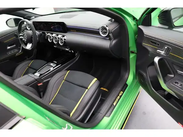 MERCEDES-BENZ A-KLASSE (13/26)