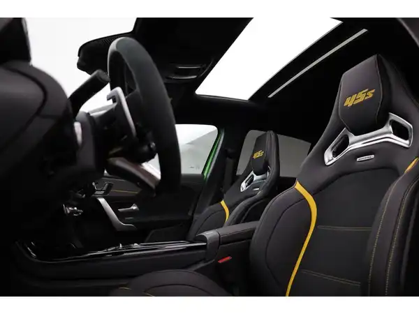 MERCEDES-BENZ A-KLASSE (24/26)