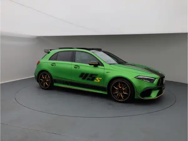 MERCEDES-BENZ A-KLASSE (8/26)