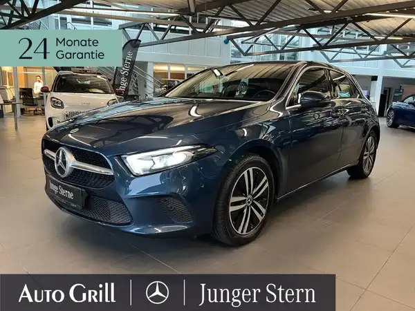 MERCEDES-BENZ A 250 e (2/26)