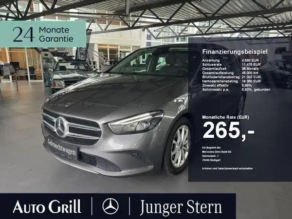 MERCEDES-BENZ B 200 (1/18)