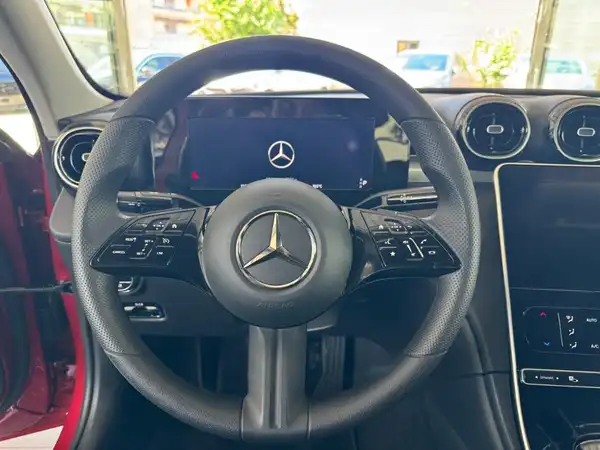 MERCEDES-BENZ C 200 (16/18)