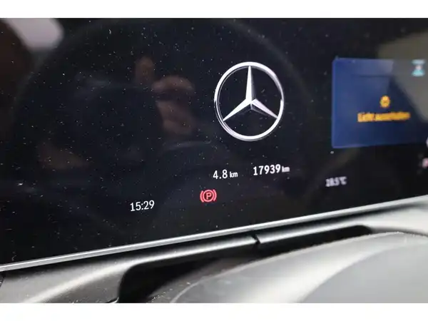MERCEDES-BENZ C 200 d (12/26)