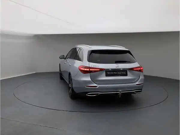 MERCEDES-BENZ C 220 d (5/25)