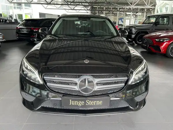 MERCEDES-BENZ C 200 (3/24)