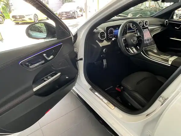MERCEDES-BENZ C-KLASSE (8/28)
