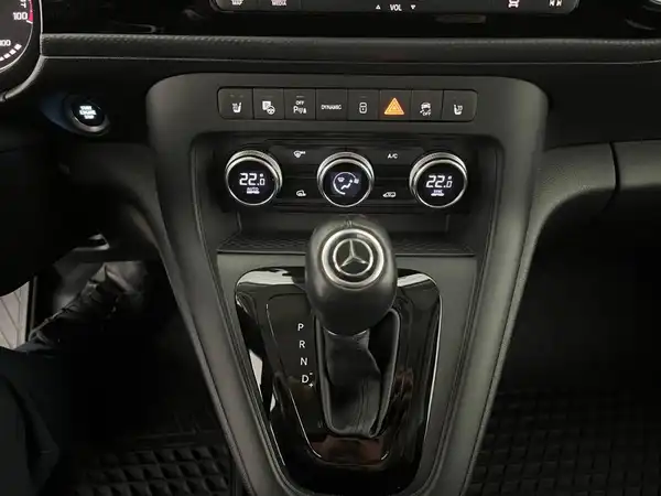 MERCEDES-BENZ CITAN (13/19)