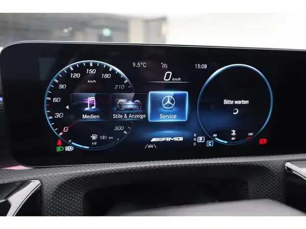 MERCEDES-BENZ AMG CLA 45 (13/23)