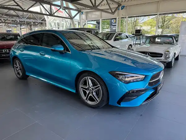 MERCEDES-BENZ CLA 200 AMG Line (6/31)