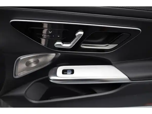 MERCEDES-BENZ CLE (20/24)