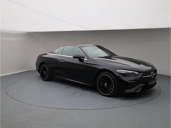 MERCEDES-BENZ CLE (8/26)