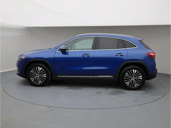 MERCEDES-BENZ EQA (3/27)