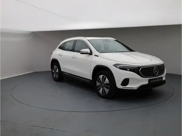 MERCEDES-BENZ EQA (7/25)