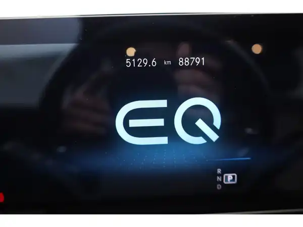 MERCEDES-BENZ EQA (10/25)