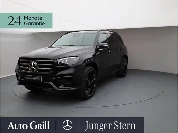 MERCEDES-BENZ GLS (1/30)