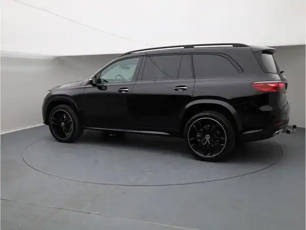 MERCEDES-BENZ GLS (3/30)