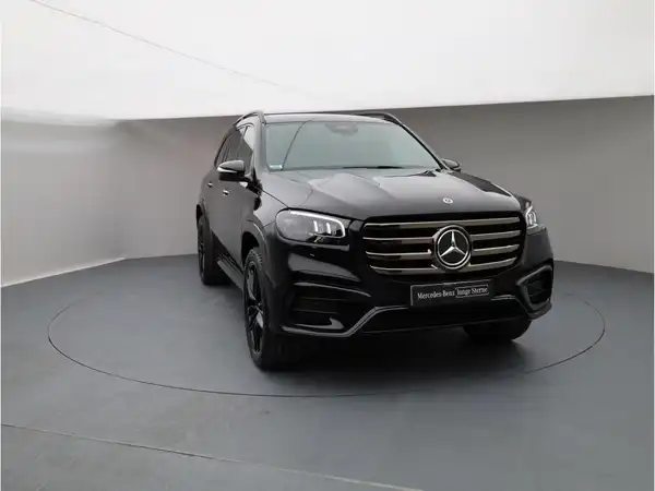 MERCEDES-BENZ GLS (8/30)