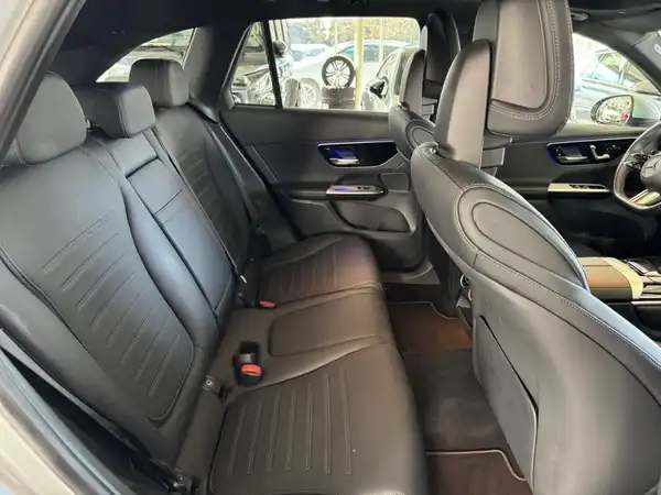 MERCEDES-BENZ GLC (11/18)