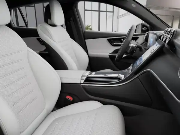MERCEDES-BENZ GLC (9/11)