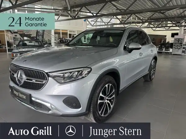 MERCEDES-BENZ GLC (2/19)