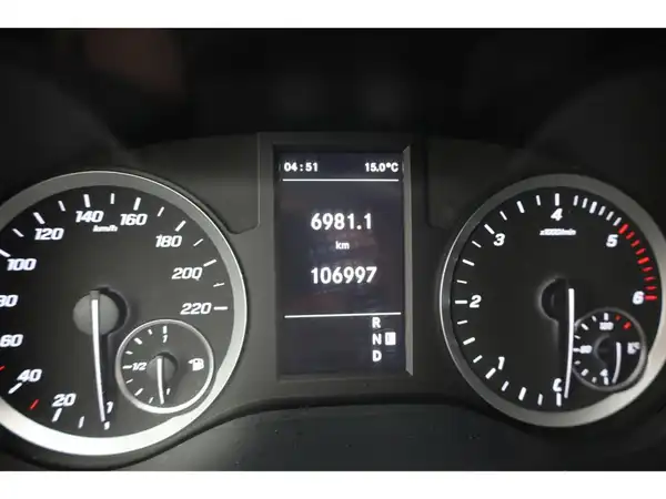 MERCEDES-BENZ MARCO POLO (10/21)