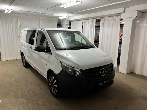 MERCEDES-BENZ R-KLASSE (4/18)