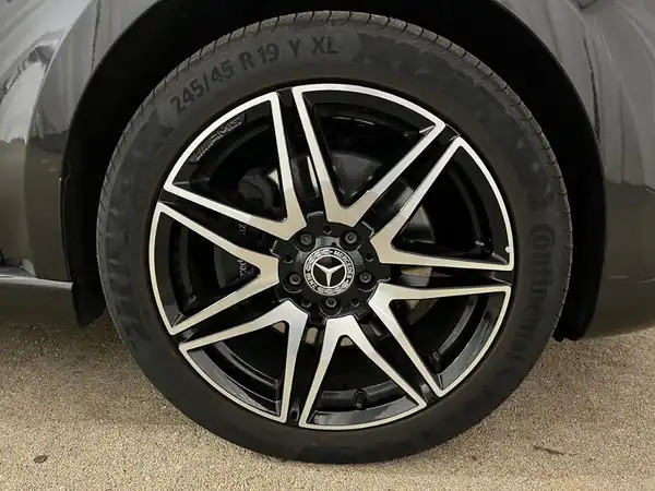 MERCEDES-BENZ R-KLASSE (23/23)
