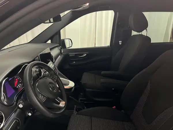 MERCEDES-BENZ R-KLASSE (8/23)