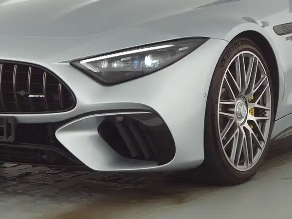 MERCEDES-BENZ SL (3/9)